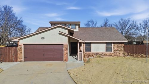 11829 E 80th Pl N, Owasso, OK, 74055-3320 | Card Image