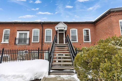 apt-11-8 Main St, Jaffrey, NH, 03452-6203 | Card Image