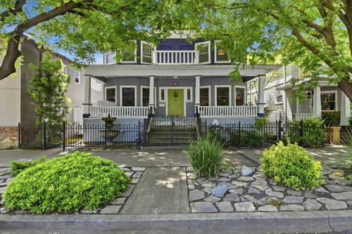 1120 G St, Sacramento, CA, 95814-0825 | Card Image