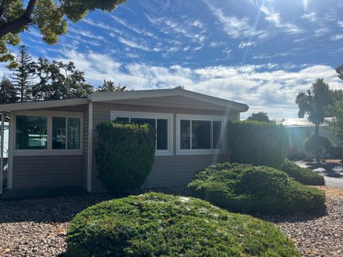 301 San Sebastian Way, Novato, CA, 94949-6126 | Card Image