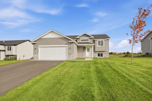 110 Woolgrass Way, Avon, MN, 56310-4538 | Card Image