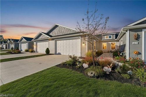 215 Silver Spring Cir, Elyria, OH, 44035-4408 | Card Image