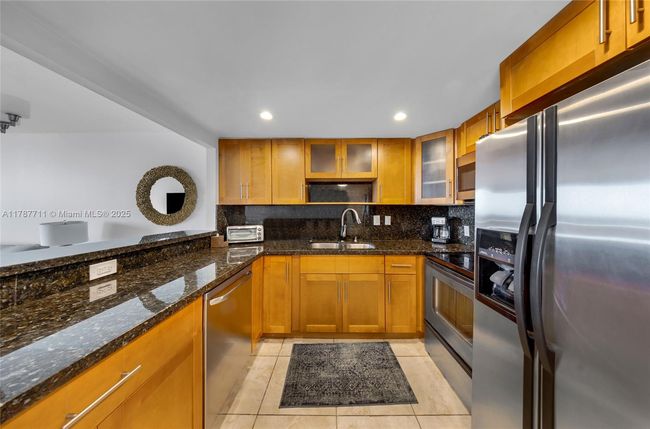 APT-602 - 7928 West Dr, Condo with 1 bedrooms, 1 bathrooms and null parking in North Bay Village FL | Image 10