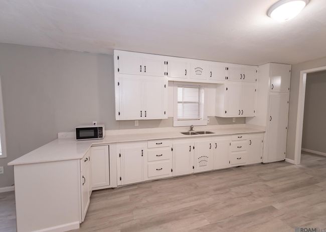 227 E Peach Ave, House other with 3 bedrooms, 1 bathrooms and null parking in Eunice LA | Image 9