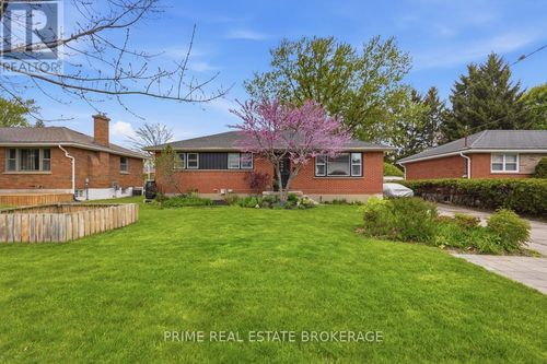6734 Beattie St, London, ON, N6P1A7 | Card Image