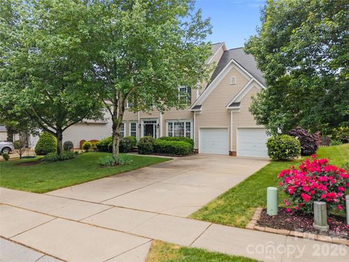 182 Harris Farm Rd, Mooresville, NC, 28115-5768 | Card Image
