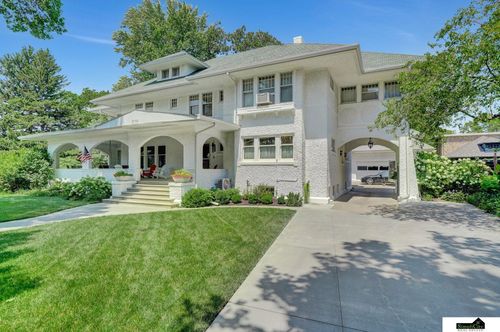 2110 A St, Lincoln, NE, 68502-1720 | Card Image