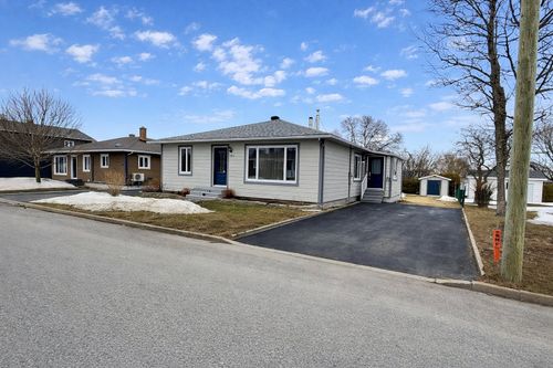 264 Rue Roy S., Rimouski, QC, G5L6S3 | Card Image