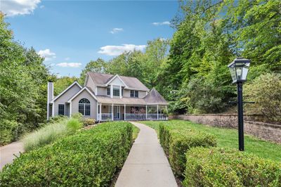 106 Oakridge Trail, House other with 4 bedrooms, 3 bathrooms and 2 parking in Cranberry Twp PA | Image 1