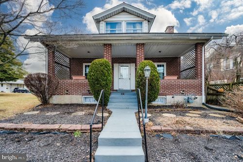1814 W Cedar St, ALLENTOWN, PA, 18104-4128 | Card Image