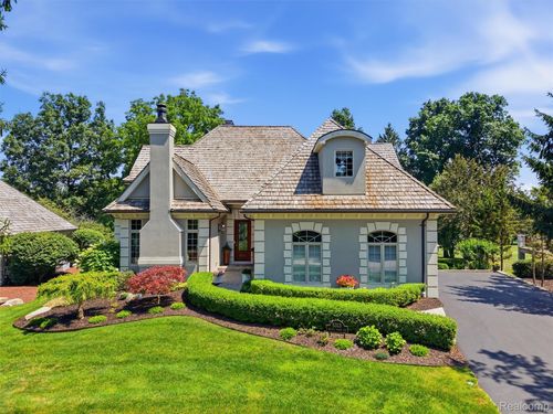5313 Bristol Parke Cir, Clarkston, MI, 48348-4846 | Card Image