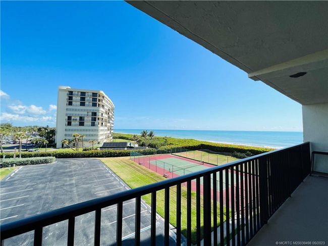 APT-401 - 10044 Ocean Dr, Condo with 3 bedrooms, 2 bathrooms and null parking in Jensen Beach FL | Image 42
