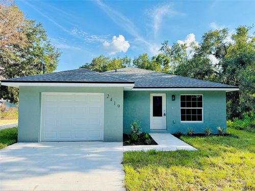 2419 Blair Cir N, Lakeland, FL, 33803-8336 | Card Image