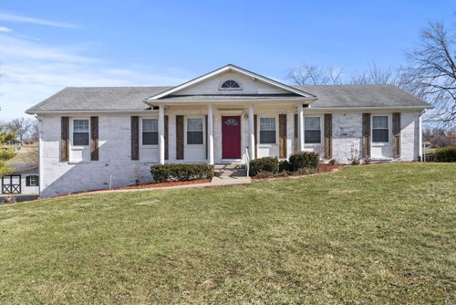511 Scenic Dr, Harrodsburg, KY, 40330-8631 | Card Image