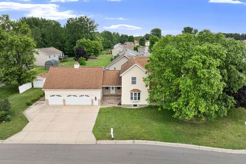 1299 Bellflower Ln Ne, Owatonna, MN, 55060 | Card Image