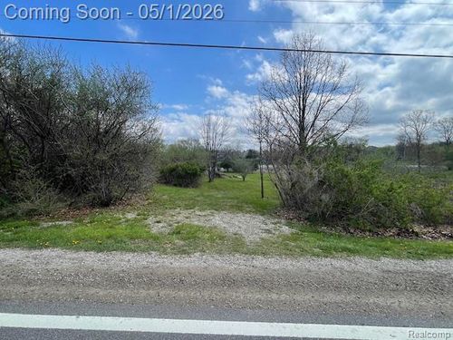 69862 Fisher Rd, Bruce Twp, MI, 48065-4143 | Card Image