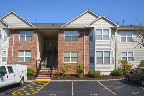 13 Gracie Rd, East Hanover, NJ, 07936-3583 | Card Image