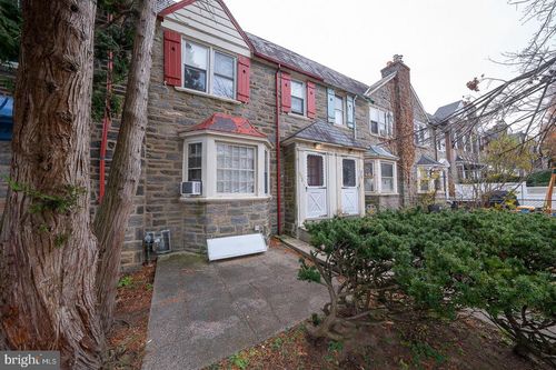 232 Stoneway Ln, MERION STATION, PA, 19066-1820 | Card Image