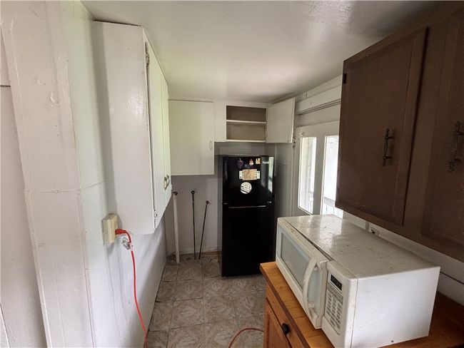 352 Vienna St, Home with 3 bedrooms, 3 bathrooms and null parking in Newark NY | Image 11