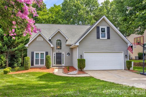 3688 Lake Spring Ave Nw, Concord, NC, 28027-8183 | Card Image