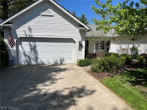 33992 Sunflower Ln, North Ridgeville, OH, 44039-5201 | Card Image