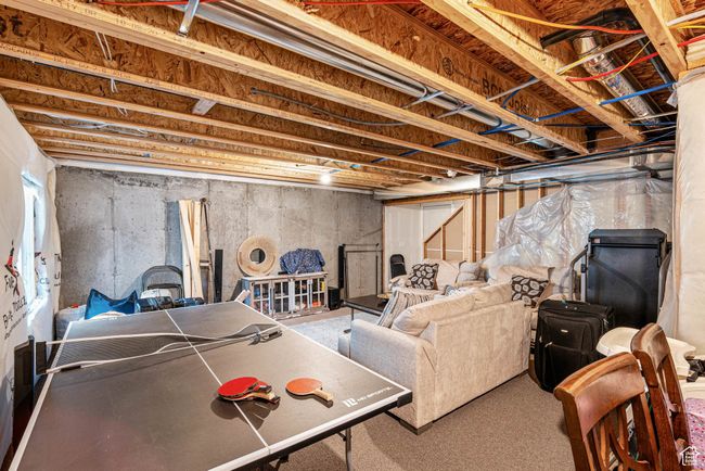 View of recreation room | Image 17