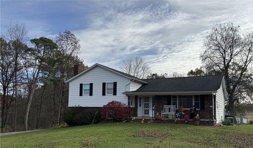 184 Walnut Dr, Shelocta, PA, 15774-3020 | Card Image