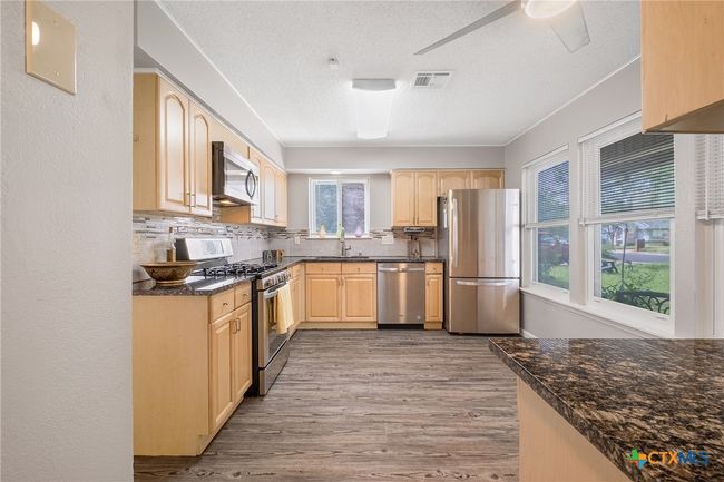 7503 Islander Dr, House other with 3 bedrooms, 2 bathrooms and null parking in Austin TX | Image 9