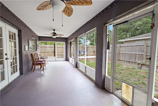686 Joy St, House other with 3 bedrooms, 2 bathrooms and null parking in SEBASTIAN FL | Image 16