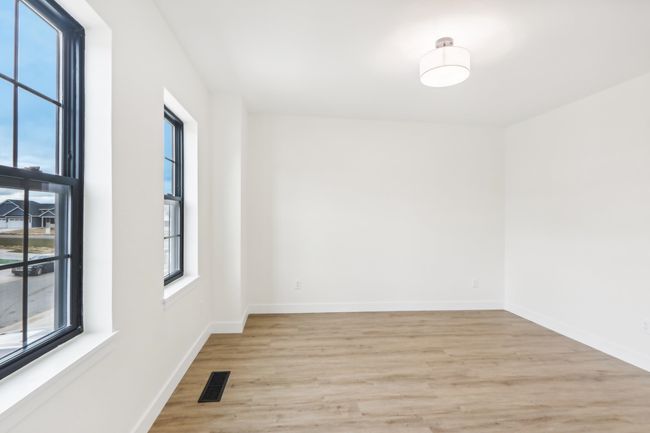 304 Willow St, Condo with 3 bedrooms, 3 bathrooms and null parking in PARDEEVILLE WI | Image 35