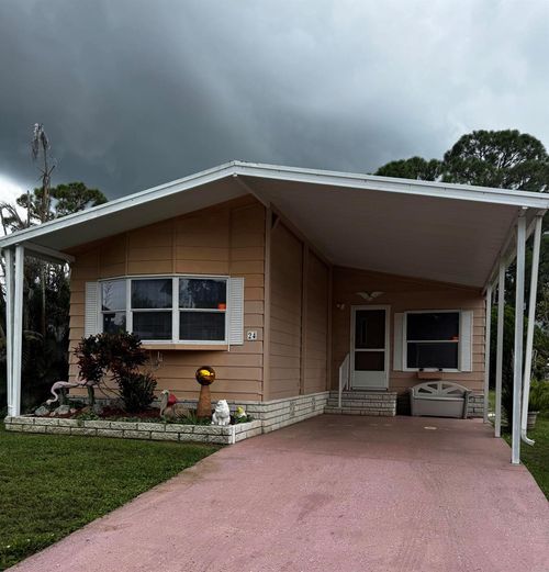 24 Flores Del Norte, Fort Pierce, FL, 34951-2878 | Card Image