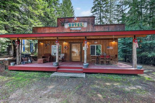 1082 Balcom Rd, Newport, WA, 99156-9519 | Card Image