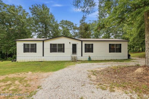 1130 Lyons Rd, Bolton, MS, 39041-3137 | Card Image