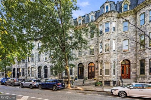 3-2112 Pine St, PHILADELPHIA, PA, 19103-2573 | Card Image