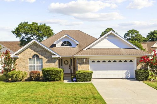 2443 Glen Dr, Little River, SC, 29566-9315 | Card Image
