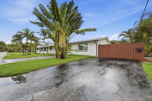 4-2308 Nw 3rd Ave, Wilton Manors, FL, 33311-3836 | Card Image