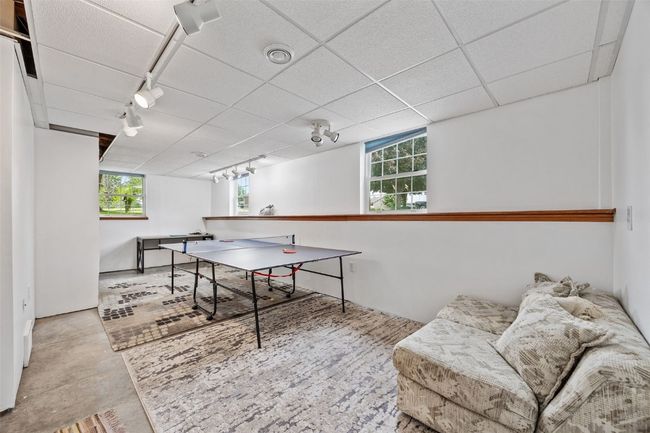 2030 Dows St, House other with 4 bedrooms, 2 bathrooms and null parking in Ely IA | Image 19