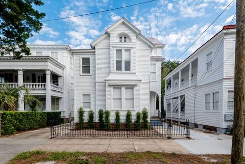 178-176-178 Broad St, Charleston, SC, 29401-2454 | Card Image