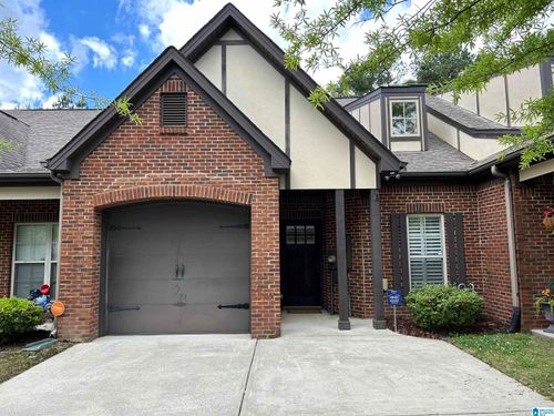 122 Singapore Cir, BIRMINGHAM, AL, 35211-6975 | Card Image