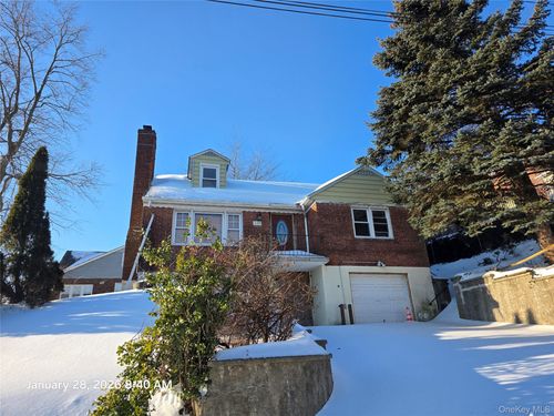 326 Roberts Ave, Yonkers, NY, 10703-1601 | Card Image