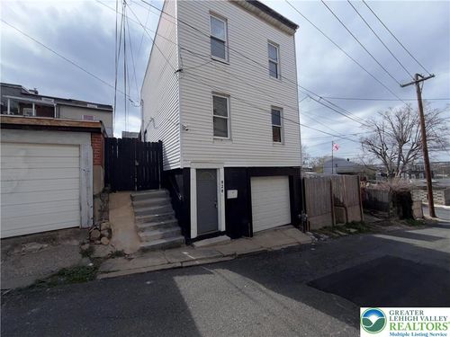 920 N Fair St, Allentown, PA, 18102-1729 | Card Image