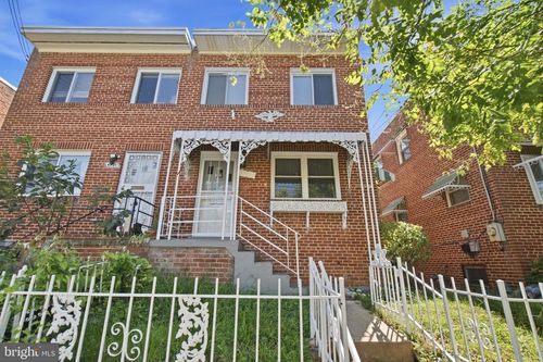 4229 Fort Dupont Ter Se, WASHINGTON, DC, 20020-6015 | Card Image