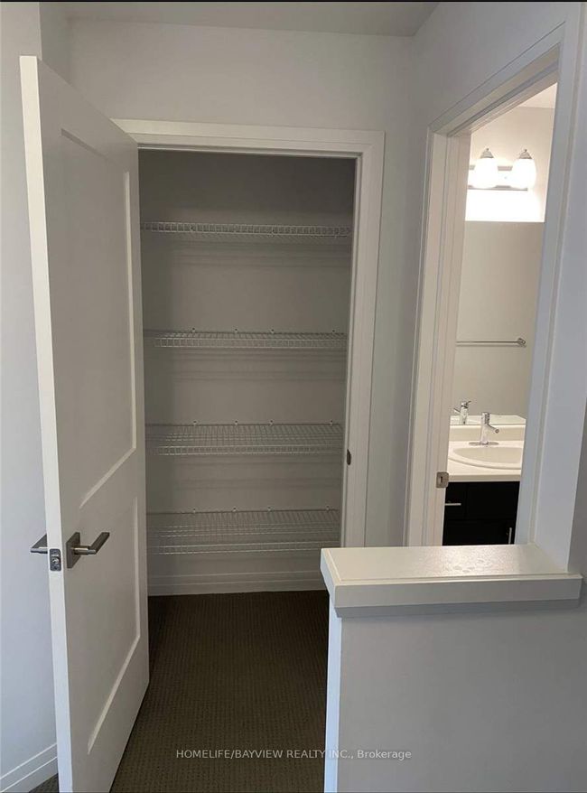 84 - 30 Times Square Blvd, House attached with 3 bedrooms, 3 bathrooms and 1 parking in Hamilton ON | Image 21