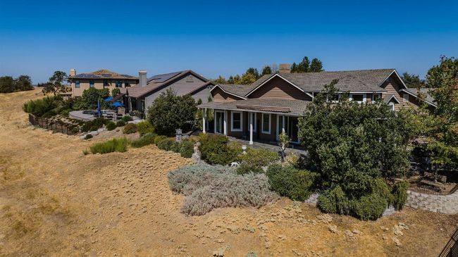 2016 Oak Creek Dr, House other with 3 bedrooms, 3 bathrooms and 2 parking in Copperopolis CA | Image 27