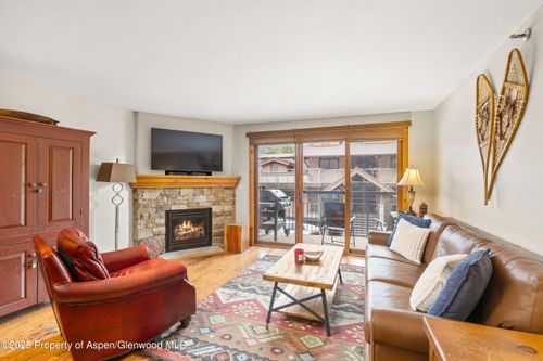 2104b-400 Wood Rd, Snowmass Village, CO, 81615-6379 | Card Image