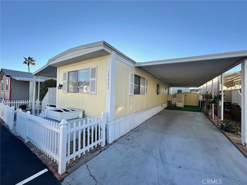 90-13962 Magnolia Avenue, Poway, CA, 92064 | Card Image