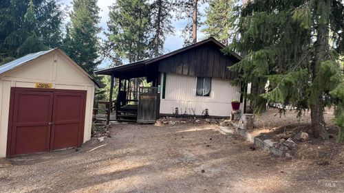 227 Holiday Dr, Garden Valley, ID, 83622-5195 | Card Image