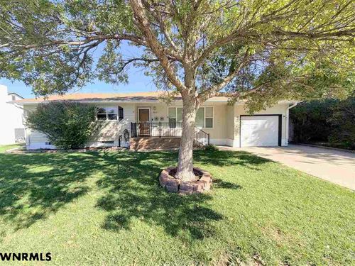 2905 Avenue C, Scottsbluff, NE, 69361 | Card Image