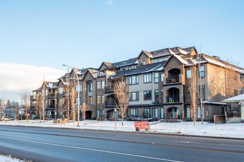 101 - 3320 3 Avenue Nw, Home with 1 bedrooms, 1 bathrooms and 1 parking in Calgary AB | Card Image