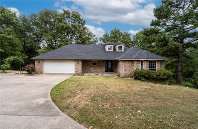 704 E Red Oak Street, House other with 3 bedrooms, 2 bathrooms and null parking in Siloam Springs AR | Image 1